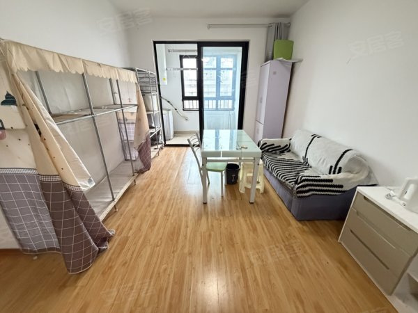 近绿地中心_高铁南站_信达天御三室_采光好_拎包入住随时看房