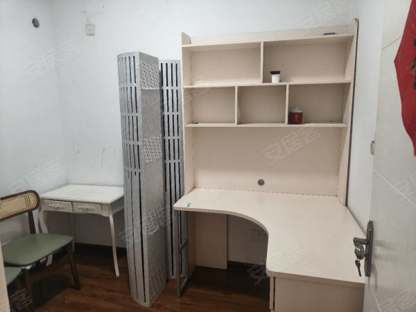 物业推荐_橡树湾一期精装小三室出租_近西门万象汇近地铁口