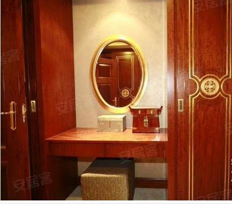 【多图】业主新挂牌大户型,带车位诚意出租,真