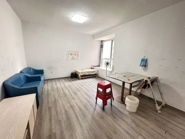 张洼新村兴华苑B区_2室1厅1卫_阳光充足_精装修