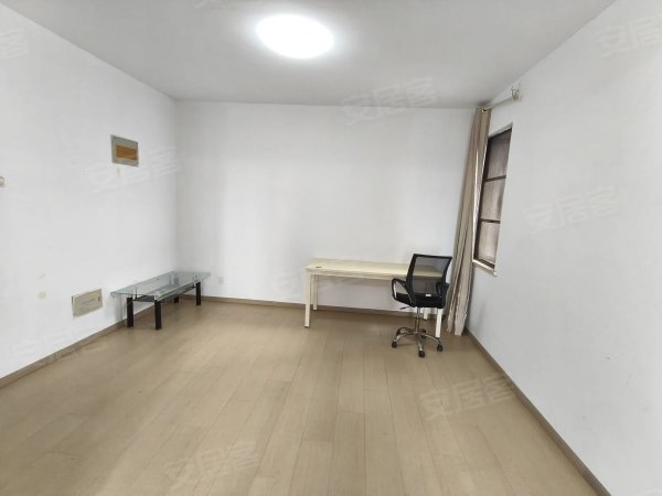 三里庵国购之心城_登云庭_精装两室_家电齐全_有钥匙随时看房