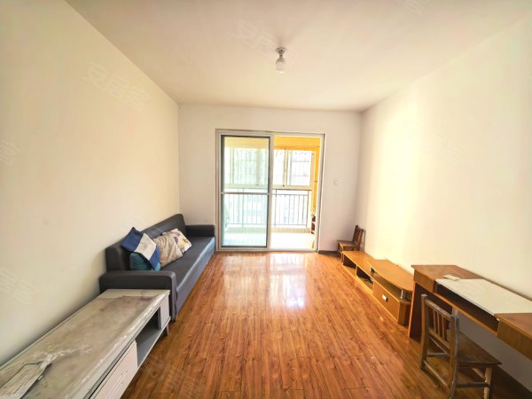 二号线龙岗地铁口_裕存堂花园自住装修边户三室两厅_多套可选