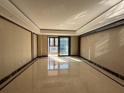 融创合肥壹号院_4室2厅2卫__电梯房_精装修167平米