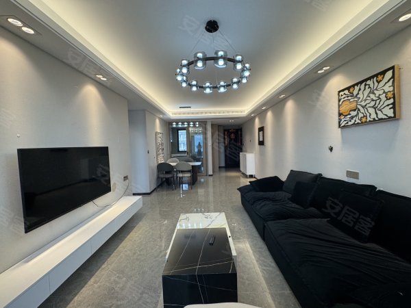 押一付一_可月付_建发珺和府_全屋定制家具_中央空调地暖