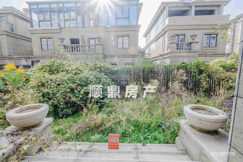 南京房产网>南京二手房>玄武二手房>孝陵卫二手房>紫金华府(别墅)>