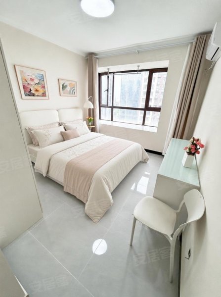 毕业季押一付一拎包入住揽湖苑主卧独卫未来塔融创茂首选可短租