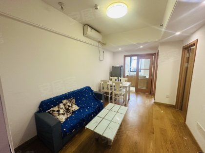 实拍_绿地中心旁_信达御公馆_民用水电_通燃气_家电齐全