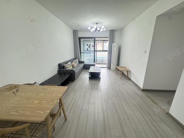 洪岗地铁口望潜华庭整租三室近大唐国际华地金融中侨中心银泰百货