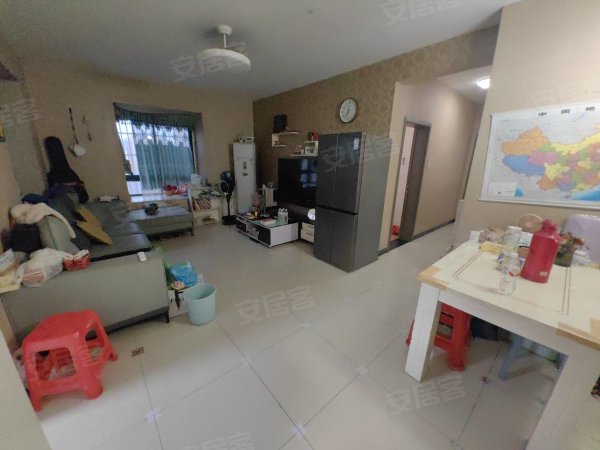 南新庄地铁口精装两室房东自住首次出租边户采光好