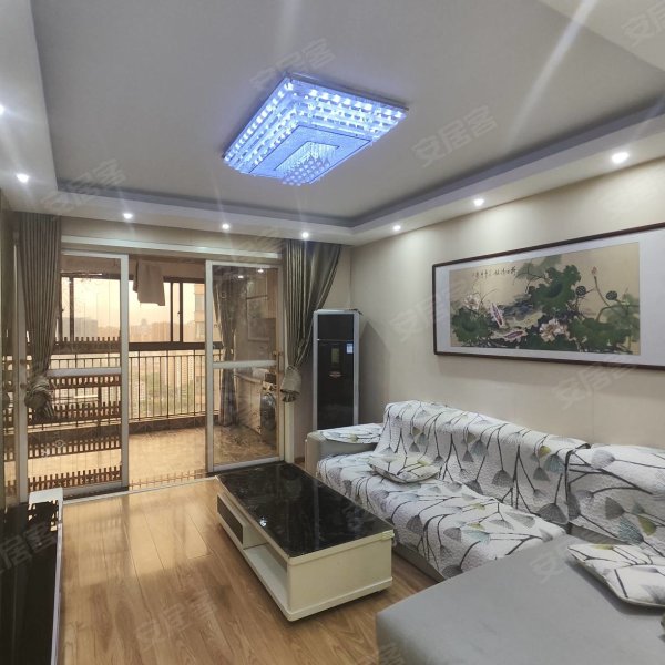 华润幸福里简装两室南北通透，户型敞亮，家具家电齐全