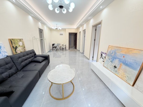 整租小姐姐自住房俩室一厅带小衣帽间_民水民电瓷砖通铺非常干净