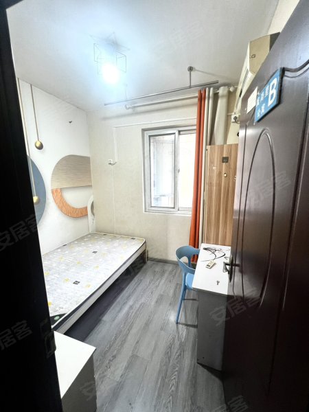 旁边是蜀山东站_靠近夏亚骑车大厦_配套设施齐全_干净无异味