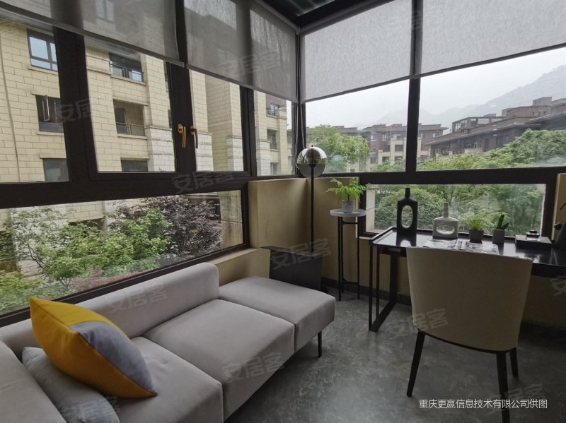 中建御湖壹号(别墅)4室2厅3卫275㎡南北298.5万