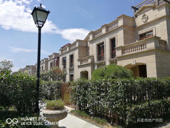 姚江上上城 高铁口的高端别墅社区 万达配套 地下室赠送