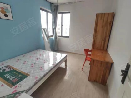 实图_朝南主卧_全女合租_押一付一_0中_近新粮仓_海卉花市