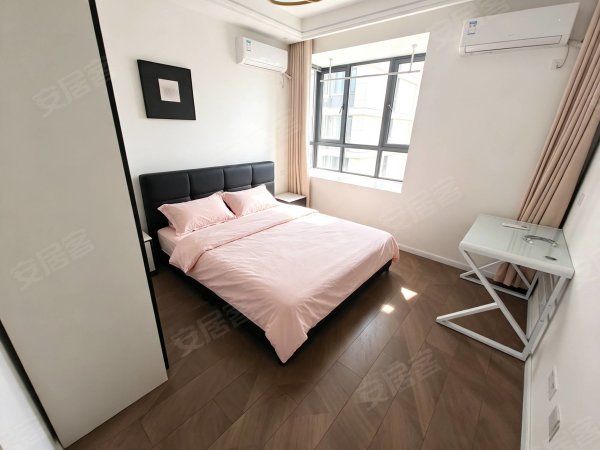 独卫阳台_o杂费_阳台独卫_押一付一_云河湾D区
