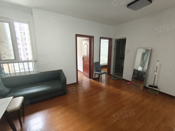 滨湖沁园_精装两室_业主自住装修_全屋定制_瓷砖金融港方圆荟