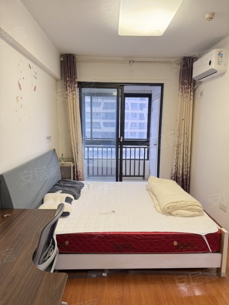 凯旋门一室，万象城，in77，天鹅湖，奥体中心，蔚蓝商务港