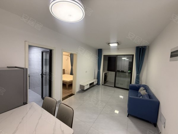 绿地中心大融城休宁路罍街公园_近地铁臧郢新苑精装2房可月付!