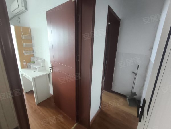 南岗畅园，精装修，出租家具家电俱全，拎包入住