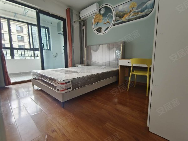 绿地中心，南七市三院，中铁科技大楼附近，铁四局