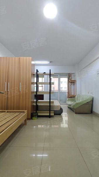 168中学陪读_青年城1号一室一厅3栋低楼层_距离学校3分钟