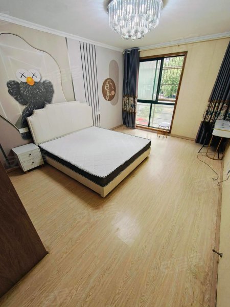 火车站_胜利广场_信地城市广场_景荣花园_有独卫_朝南采光好