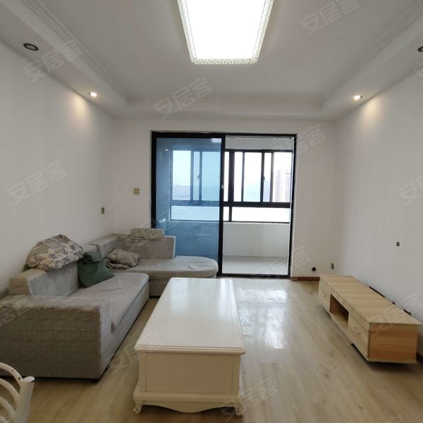 海尔智慧公馆(二期)_3室2厅1卫__电梯房_精装修87平米