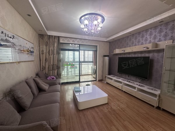 4号线图书馆站_御龙湾精装修自住三室_没有出租过_位置楼层好