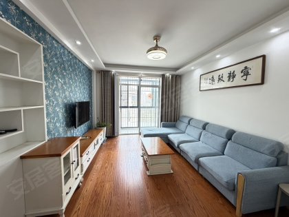 二号线_琥珀名城沁园_3室2厅2卫__电梯房_顶楼_复试