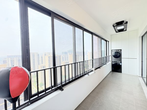 可月付绿城兰园横厅大平层宽阔阳台大4房3卫全屋定制网红轻奢风