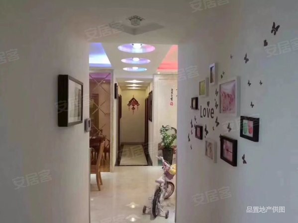 中信观澜凯旋城3房2厅2卫1006平南北通带车位