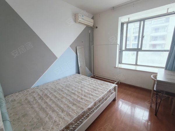 滨湖树荫苑主卧朝南无仲价沸可短租押一付近滨湖会展中心金融港