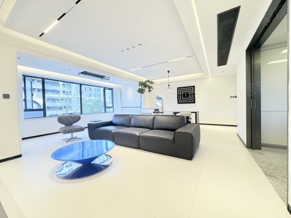 铂悦天汇纯白系横厅落地窗住工作室直播可月付四房两卫