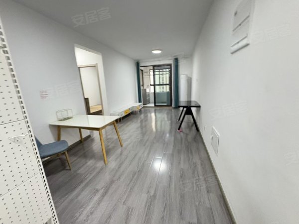 大富鸿学府_精装修_阳光充足_3室2厅1卫