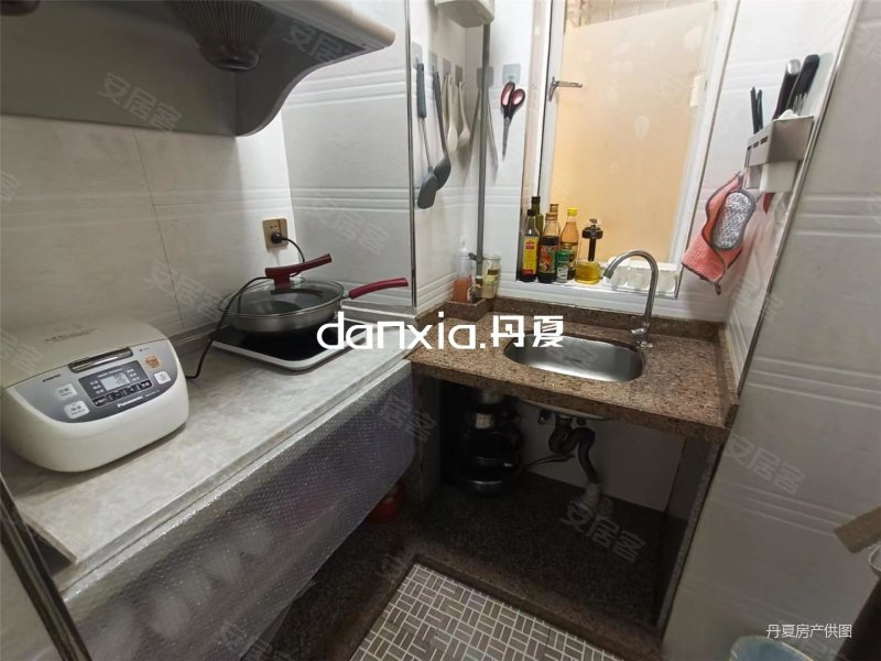 厦门房产网>厦门二手房>海沧二手房>嵩屿码头二手房>京口岩居住小区