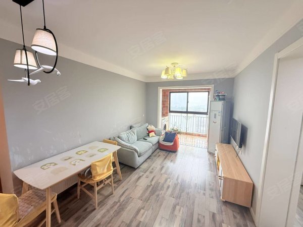 新上！新上！岭湖墅2室2厅1卫住家精装修_随时看房