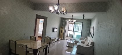 步行街旁_地铁口_金色梧桐_两室两厅_拎包入住_方便看