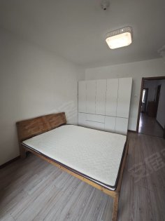 商务厅宿舍一室，近48中本部省立医院，省图书馆家具家电齐全。