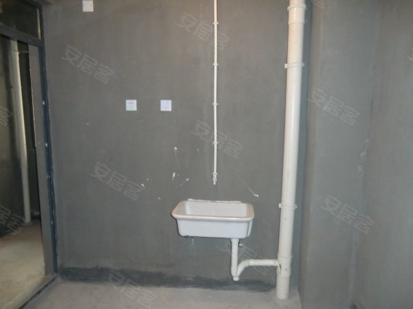 b公司为一家营业税小规模纳税人(税率5%),201