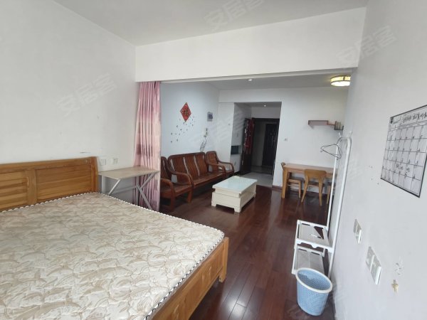实拍_省立医院南区旁_安粮城市广场一室一厅出租_拎包入住