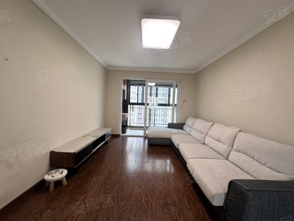 滨湖万科城业主自住装修_定制衣柜_临近地铁拎包入住_急租房源