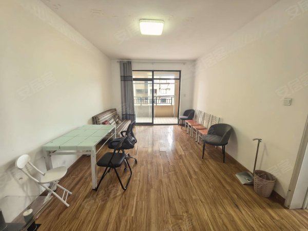 近阳光电源_院士大厦_新华学院__百商悦澜山_御景城三房出租
