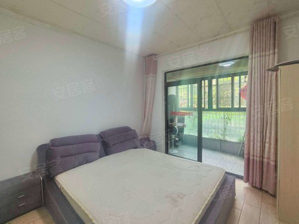 大润发附近，利港银河新城_2室1厅1卫__电梯房_拎包即住