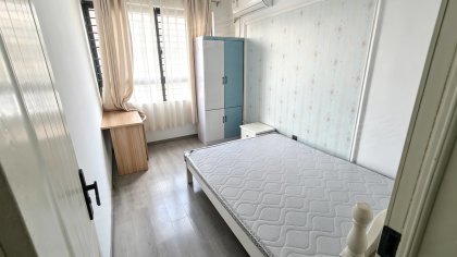 柳树塘地铁口华地紫园_大飘窗_20平_电梯房
