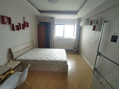 科学大道地铁口_新西茗阁_精装包物业_民用水电_价格可谈