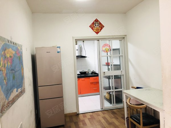 临泉花苑_2室2厅_朝南_电梯房_鸭林冲地铁口_火车站_白马