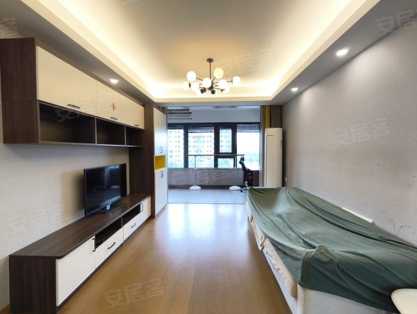 招商公园一期___急租自住精装修三室__全屋定制_家具家电齐
