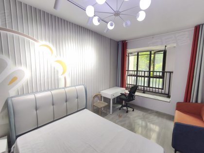 里店雅苑_绿地中心_凌大塘_可短租月付拎包入住_多套可选
