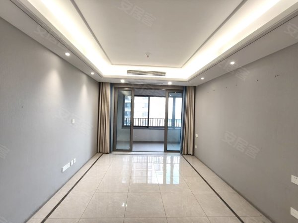 诚园新出边户三房两卫空租_实图实价随时看房_靠近协和不配东西
